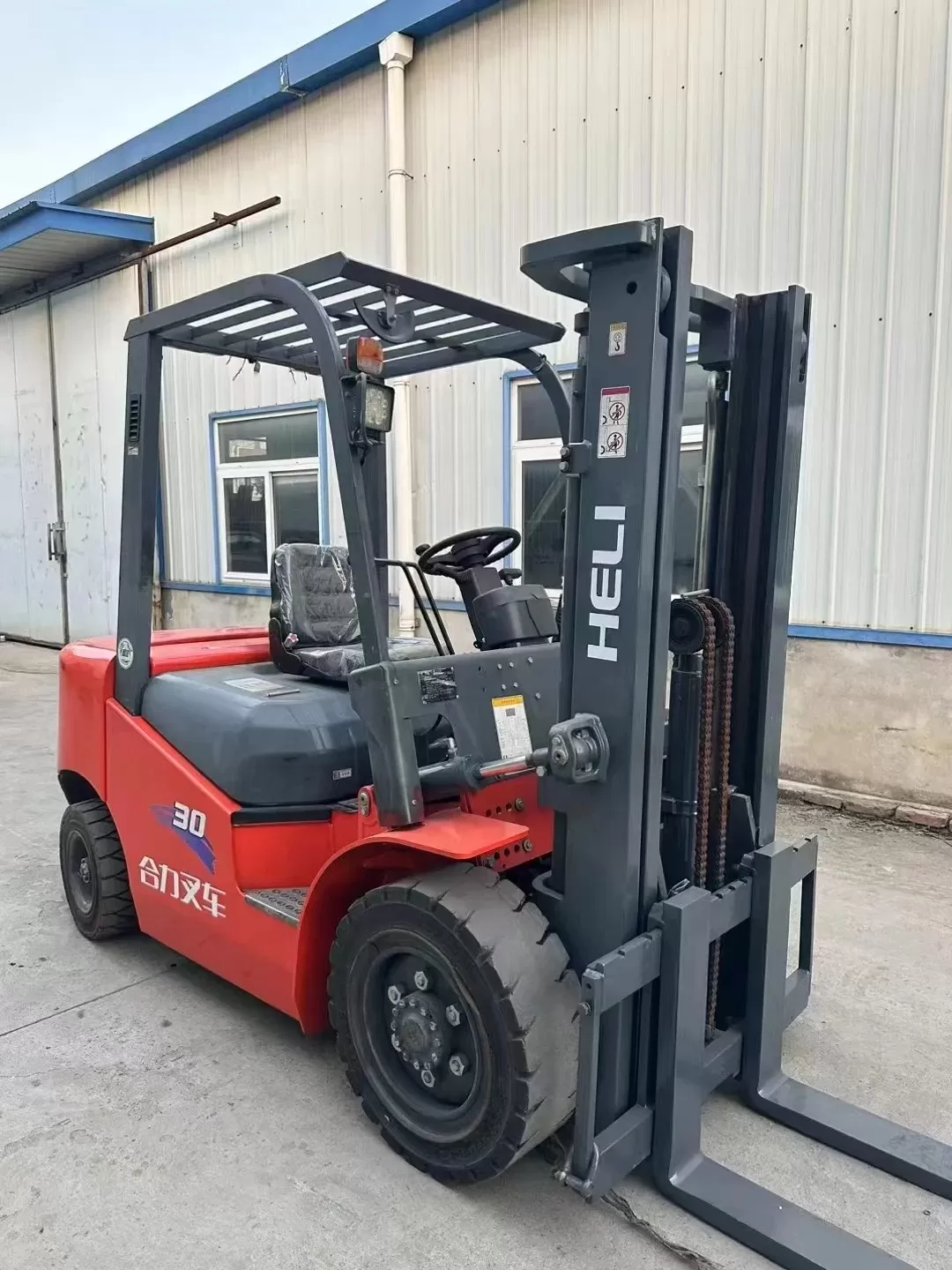 forklift mini diesel i përdorur heli 3ton