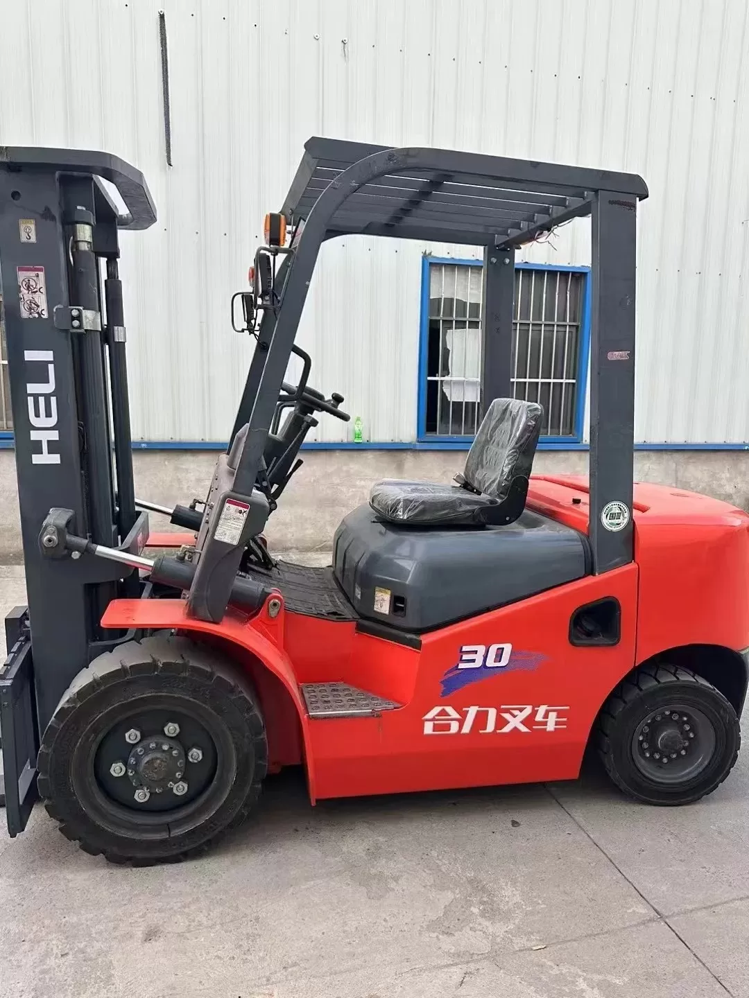 forklift mini diesel i përdorur heli 3ton